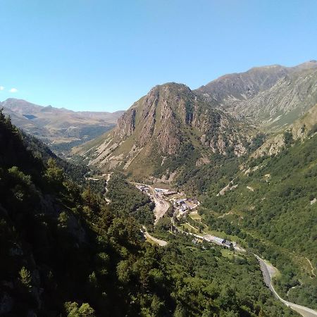 Chalet Bois Au Milieu Des Pyrenees LʼHospitalet-près-lʼAndorre Eksteriør billede