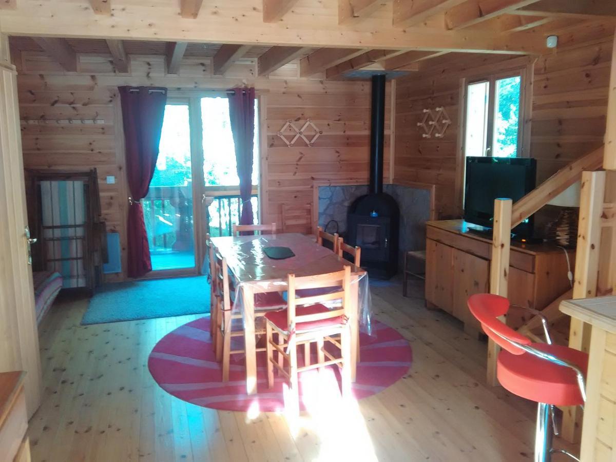 Chalet Bois Au Milieu Des Pyrenees LʼHospitalet-près-lʼAndorre Eksteriør billede